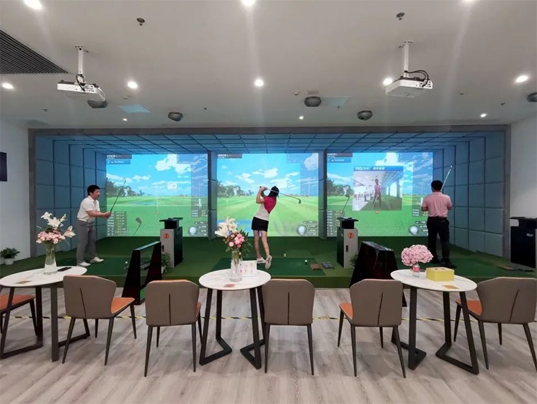 用“童心”發(fā)展高爾夫事業(yè)，高凌體育打造南山商業(yè)區(qū)700㎡運動空間